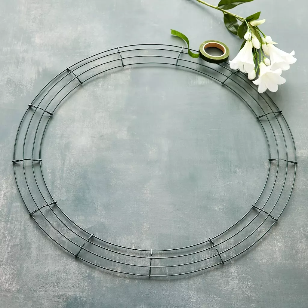 Brand new ⌛ 8 Pack: 24" Wire Wreath Frame by Ashland® ✔️ 4 Brand new ⌛ 8 Pack: 24" Wire Wreath Frame by Ashland® ✔️ - Image 2